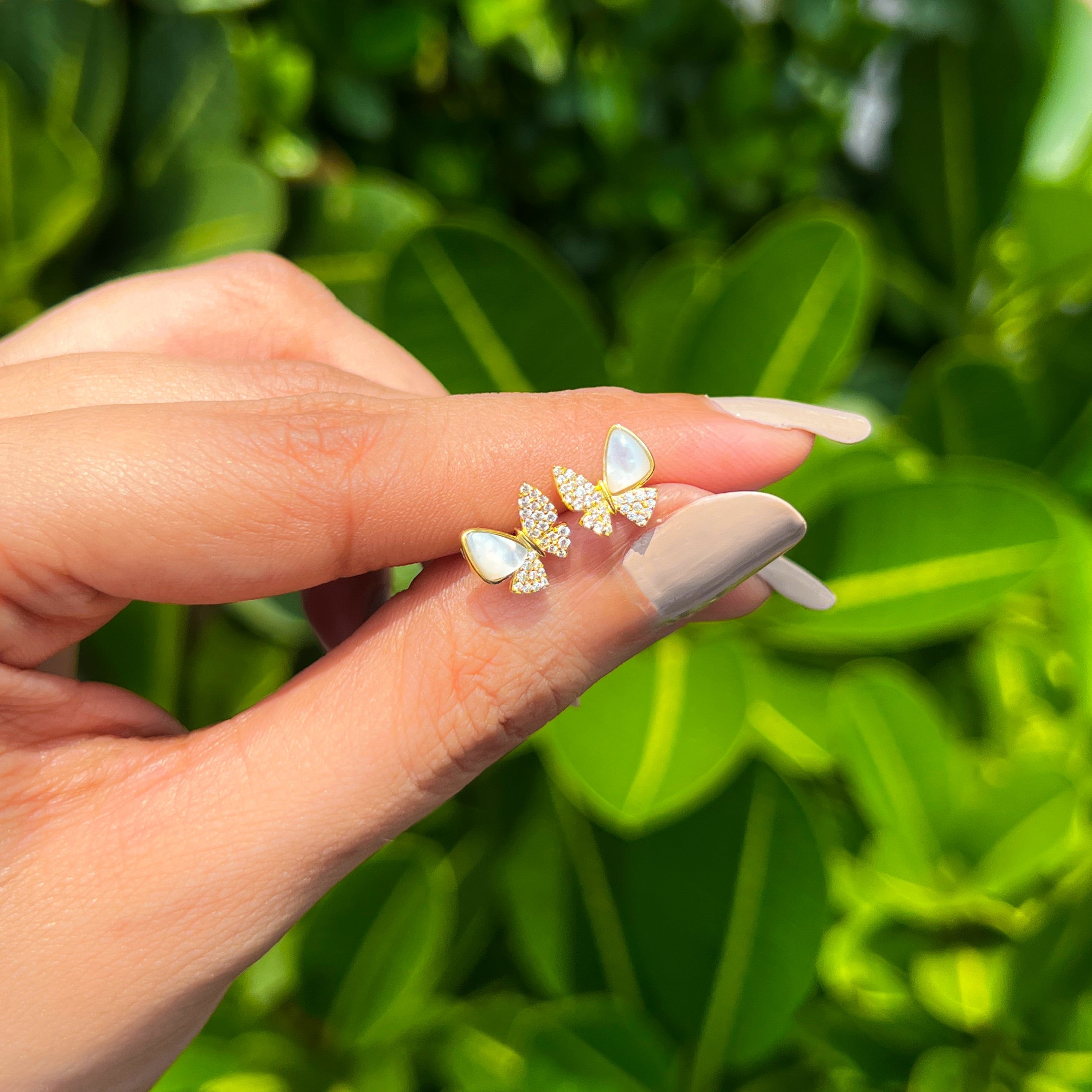 Pearly Butterfly Pendant set