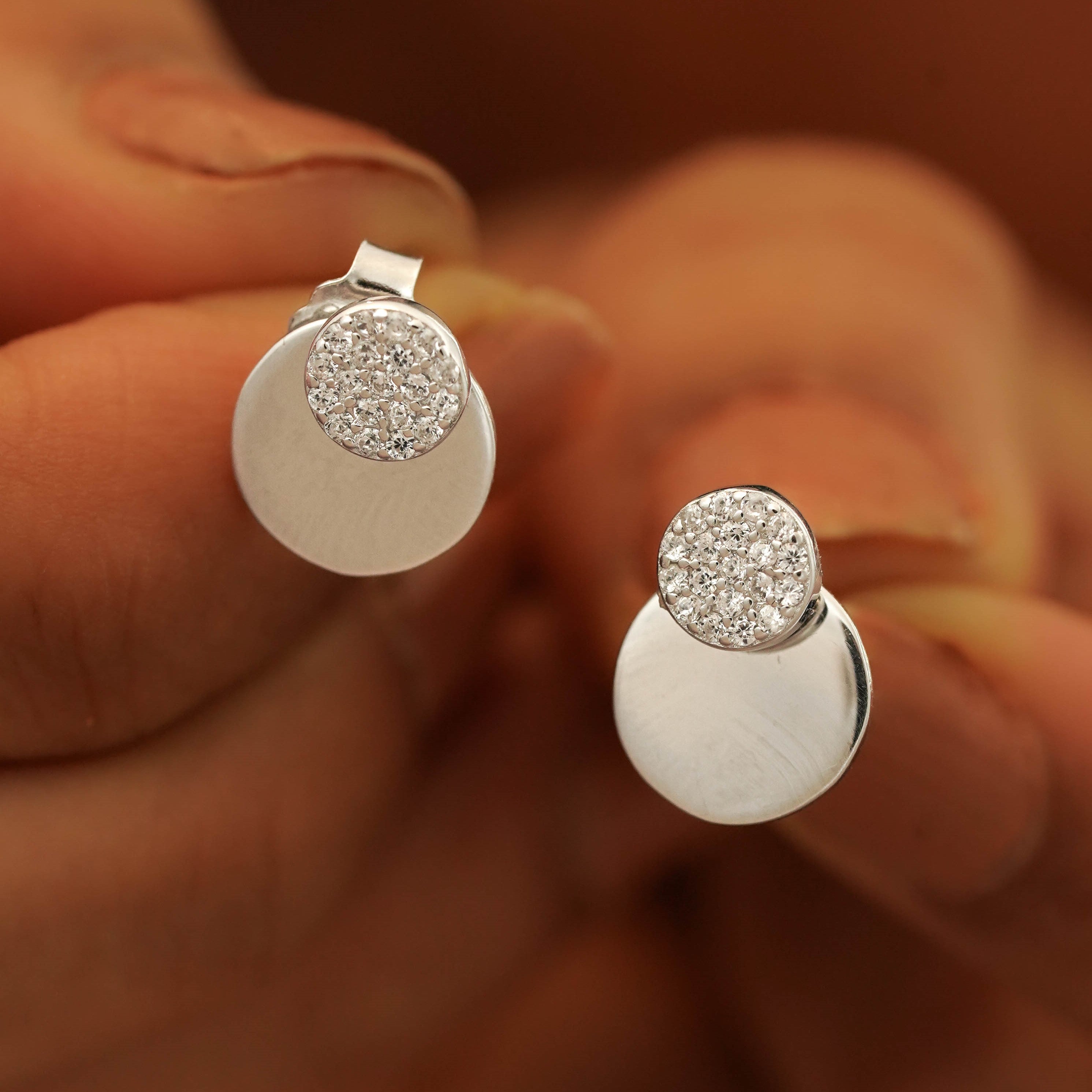 Detachable Halo Studs