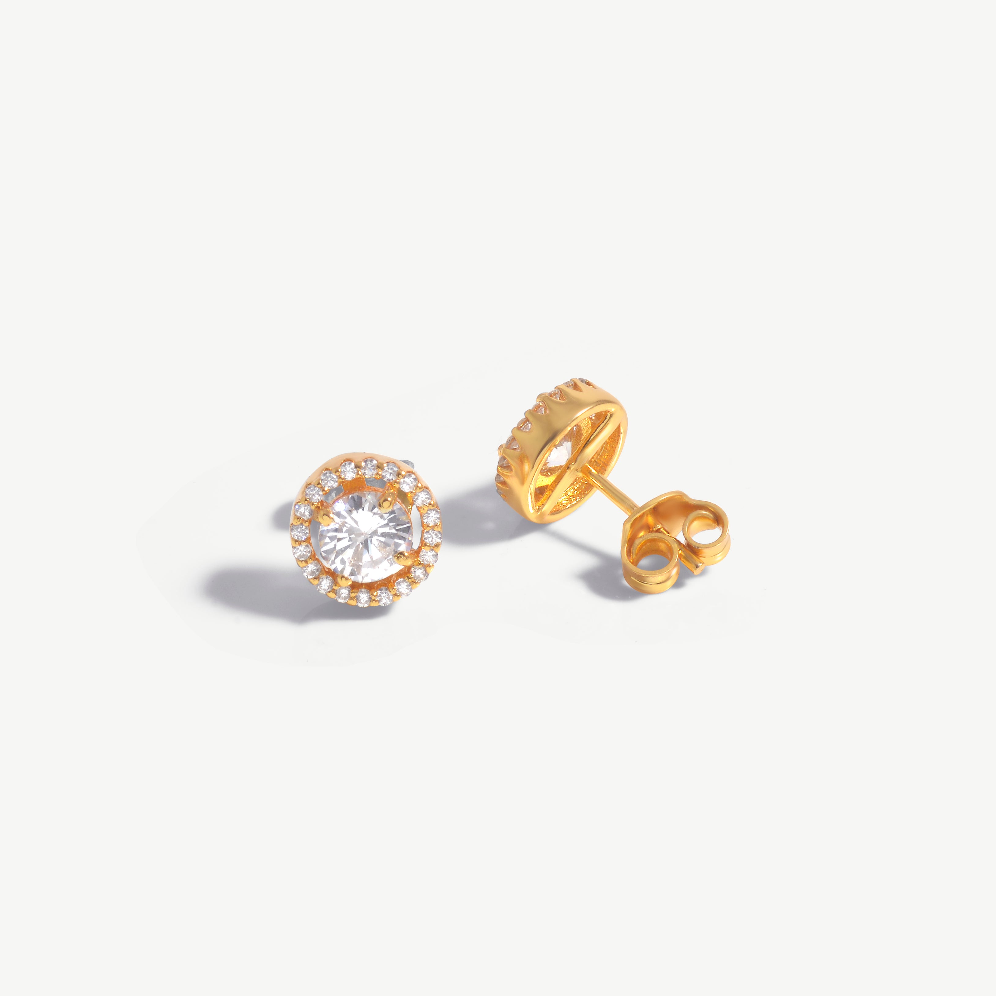 18k Classic Halo Studs
