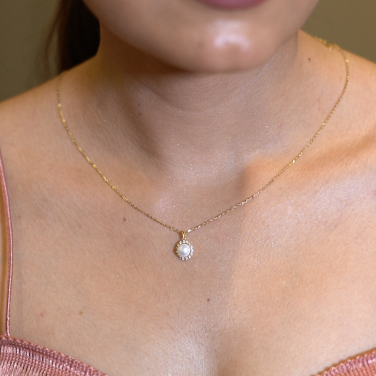 Summer Glow Pearl Pendant