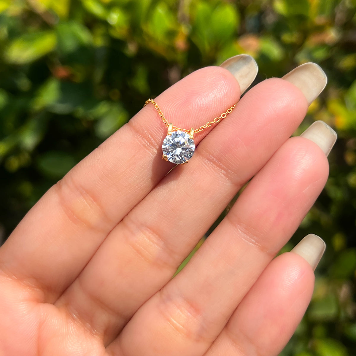 18k Loop Solitaire Necklace