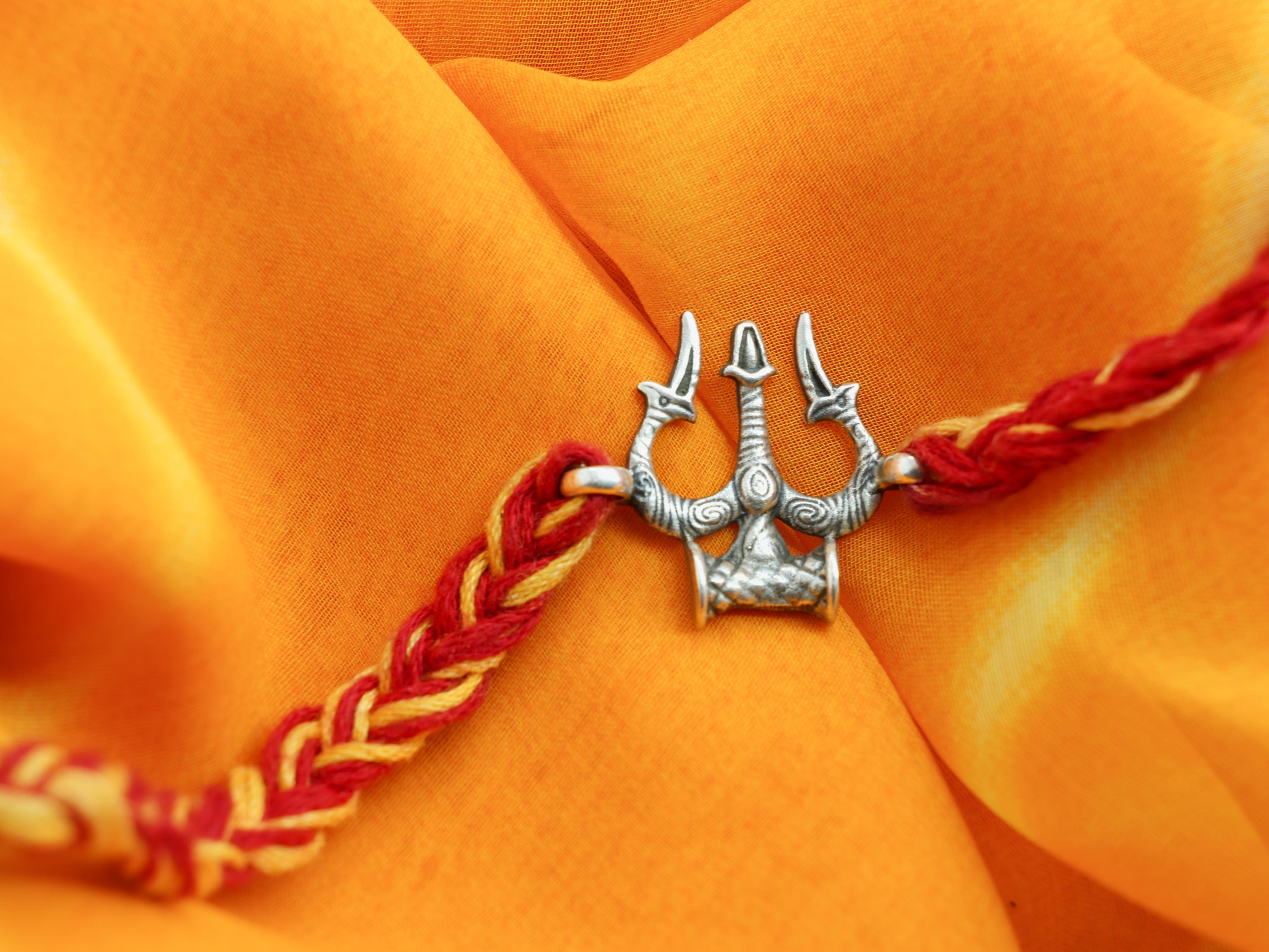 श्री Shivay Trishul Rakhi